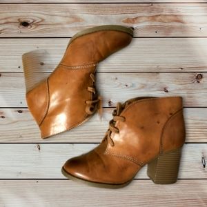 SOLD! Brown ankle booties